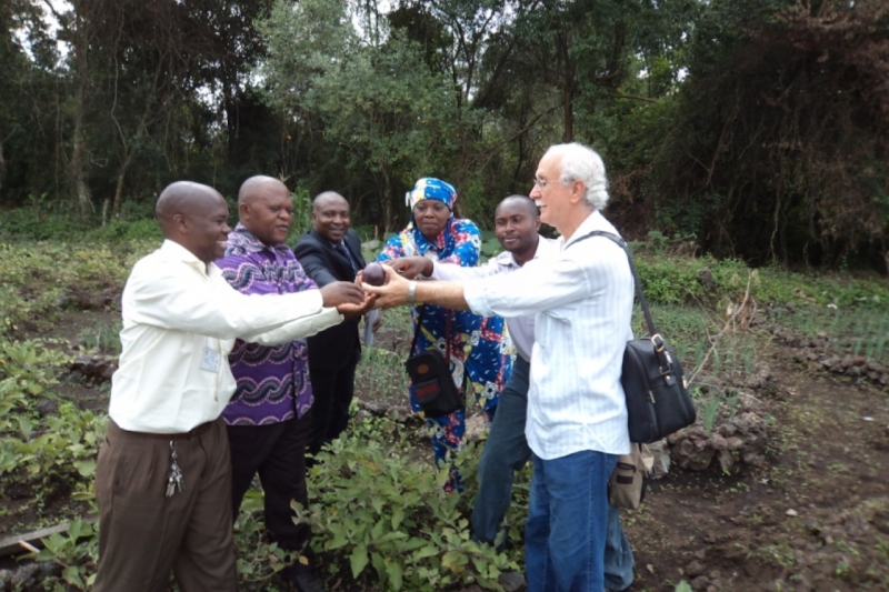 Projet "Voices of Africa": Promouvoir la s&eacute;curit&eacute; alimentaire &agrave; travers le biais de l'agriculture familiale et de l'agro-&eacute;cologie