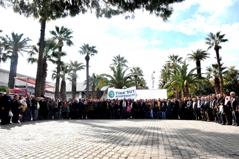 Coop&eacute;rative de d&eacute;veloppement agricole de lait de pneu &agrave; Izmir, Turquie
