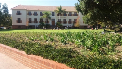 علاقة البحث وبناء القدرات بين لجنة التخطيط الوطنية وجامعة ستيلينبوش