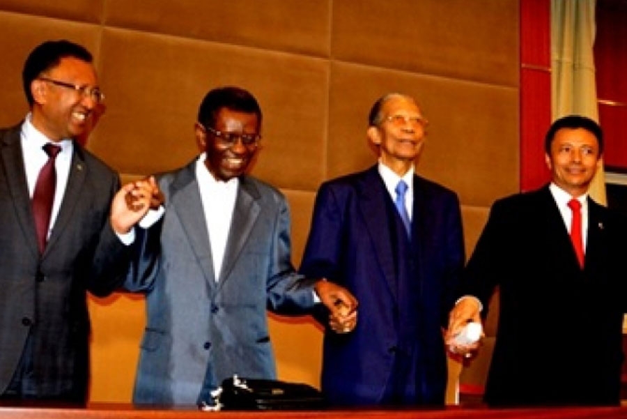 تعزيز آليات المصالحة الوطنية